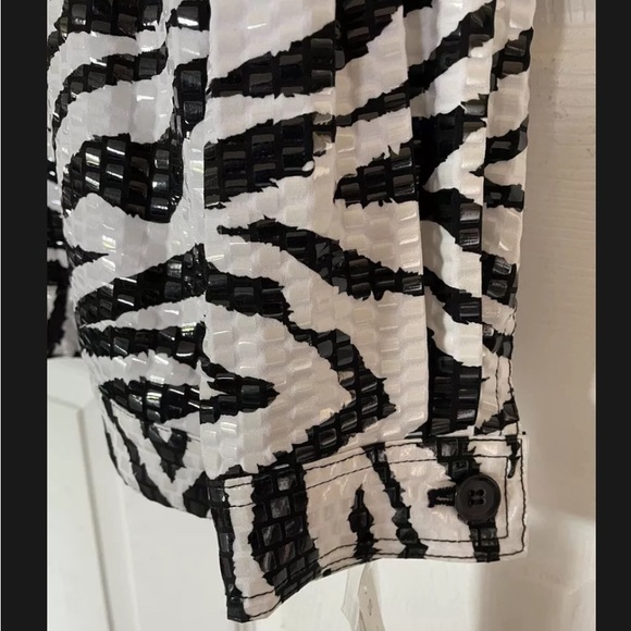 Alfred Dunner Women Zebra print Jacket, Size 14 - Picture 2 of 14
